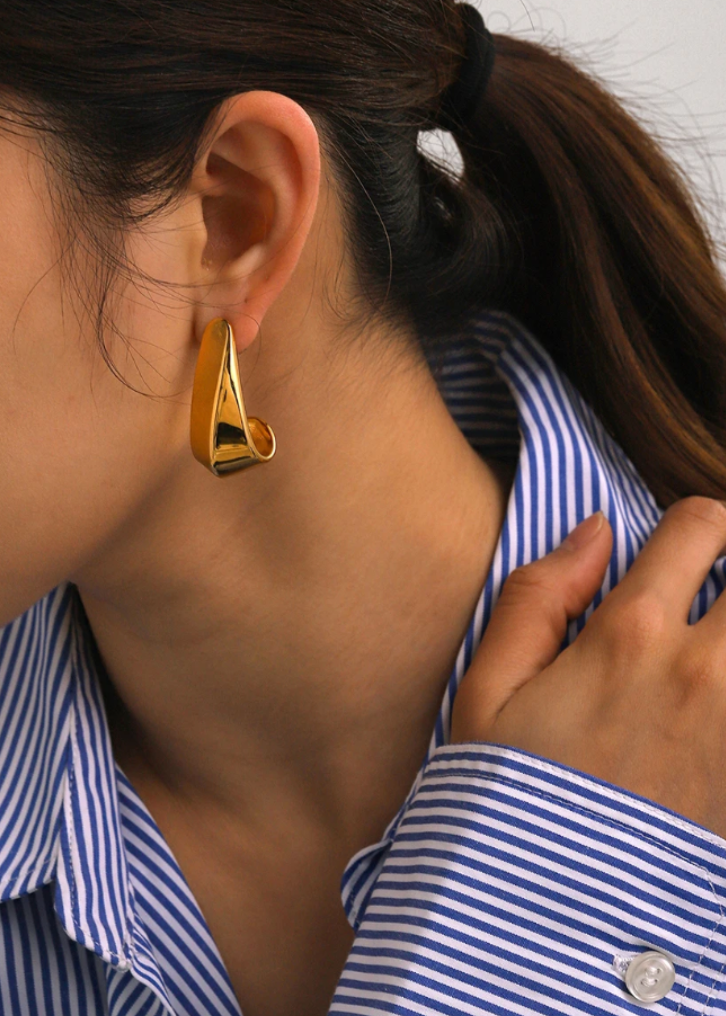 The Hayley Gold Earring