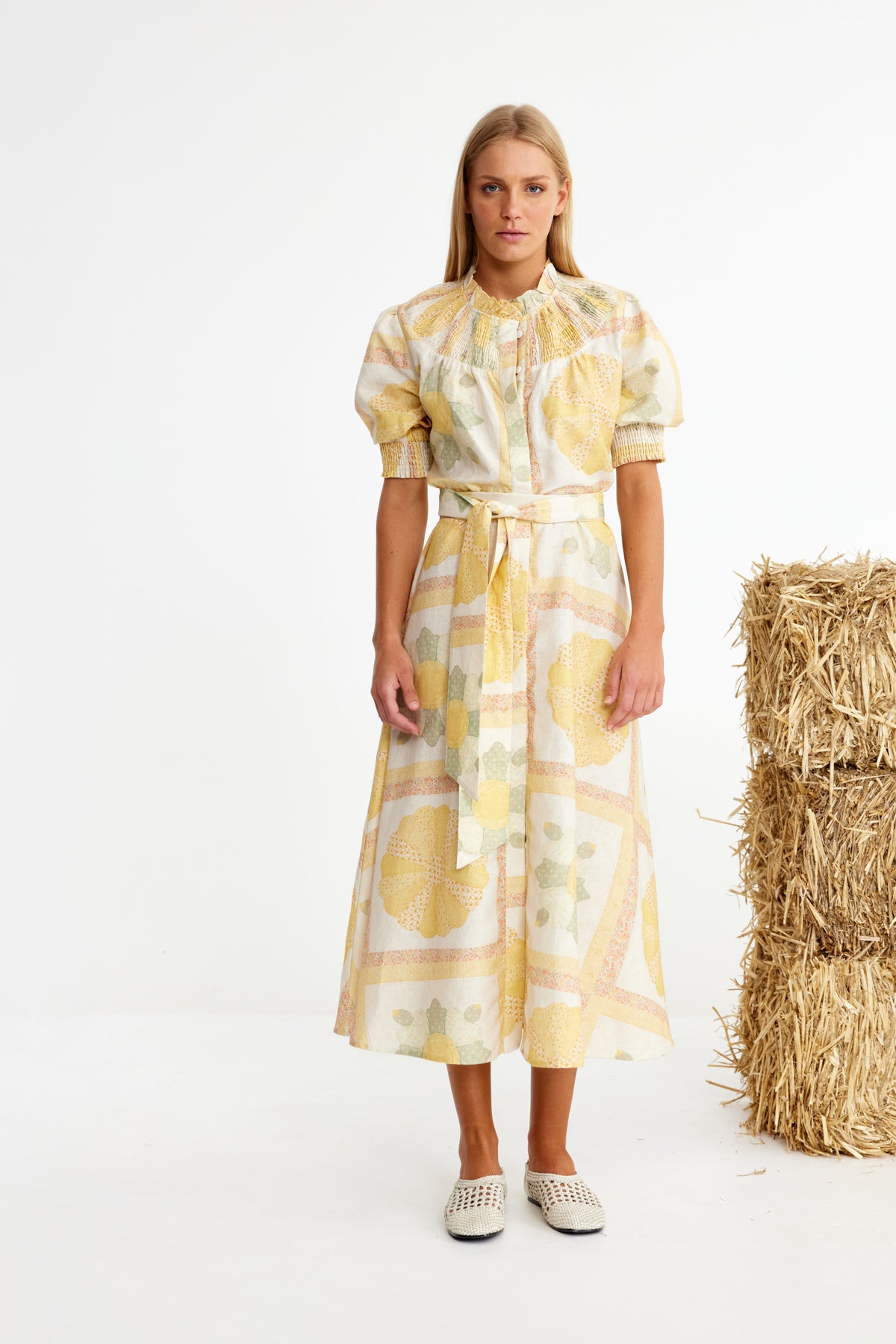 Oaten Chaff Dress