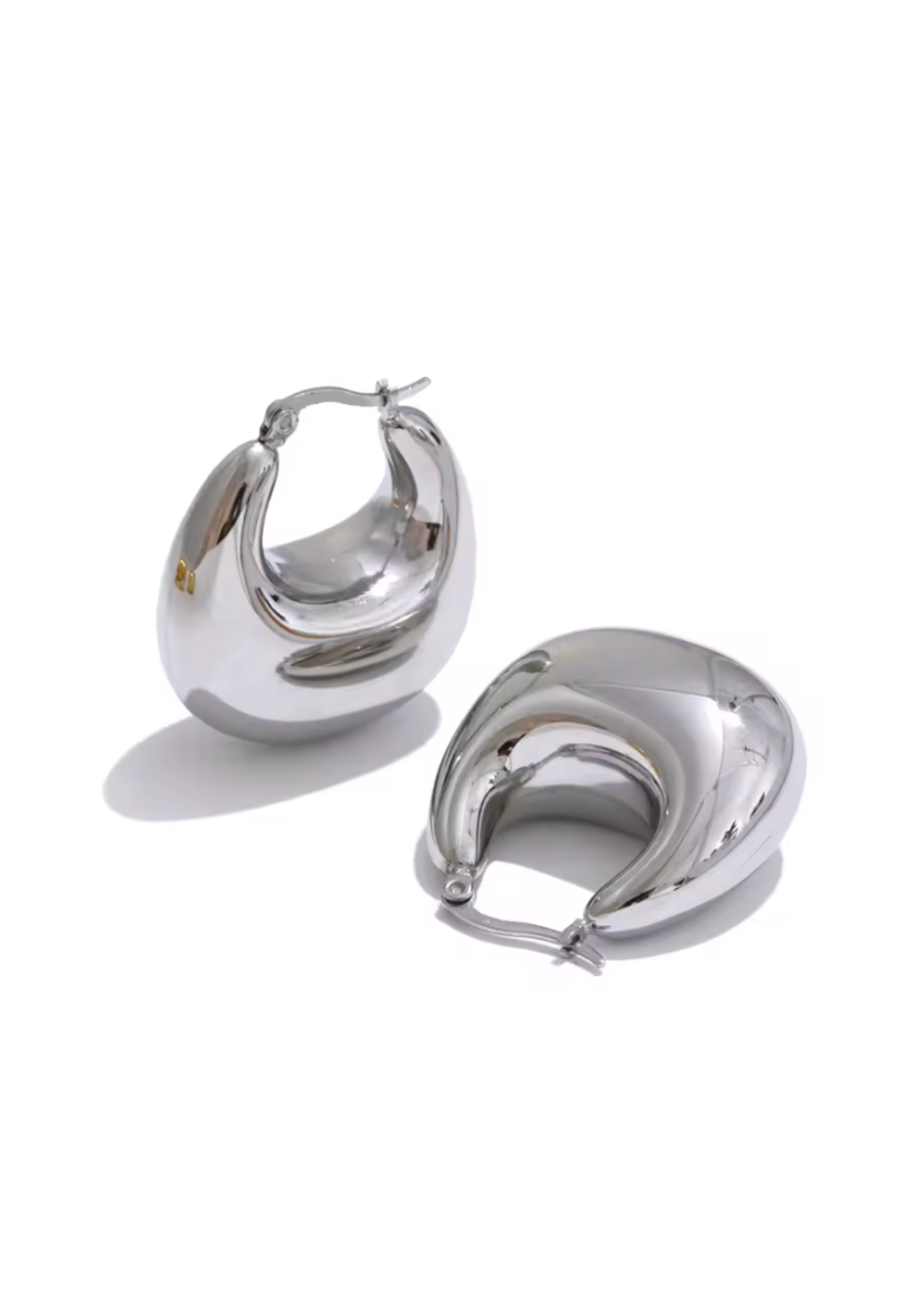 The Samantha Earring in Silver