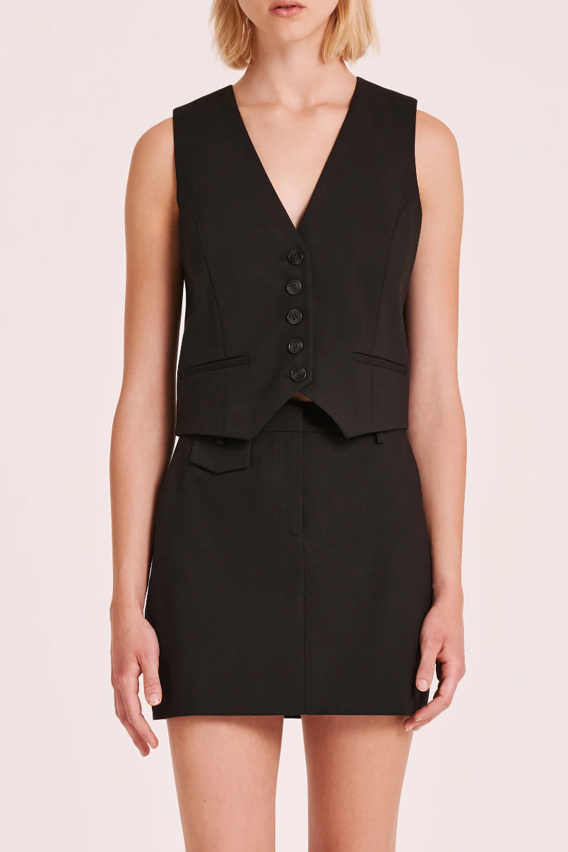 Nude Lucy Rana Vest Momera Goondiwindi