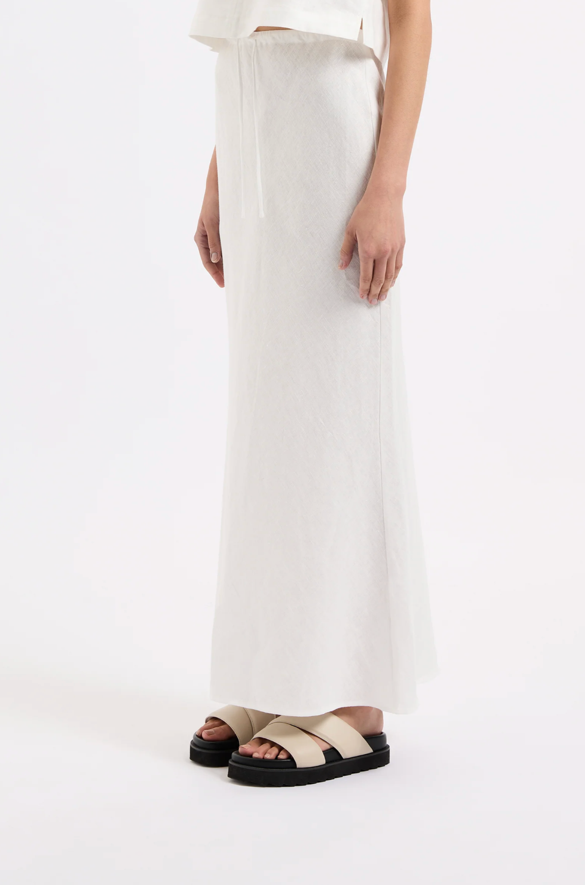 Amani Linen Skirt in White