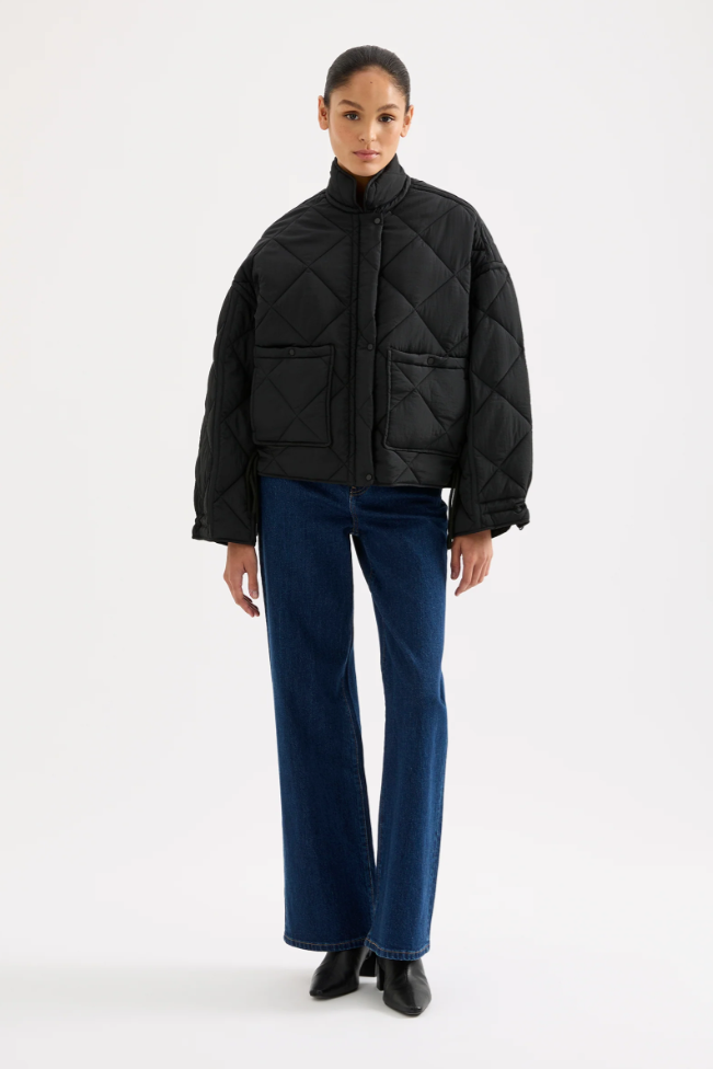 Sloane Puffer Jacket in Black
