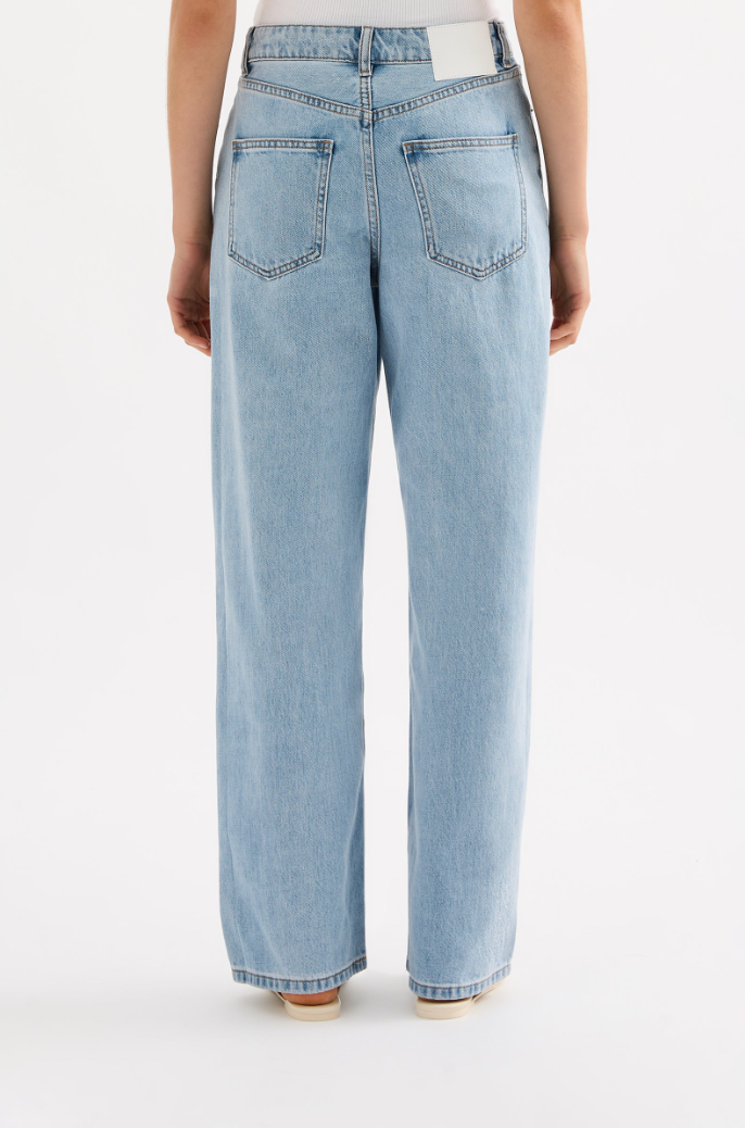 Organic Baggy Jean in 90's Blue