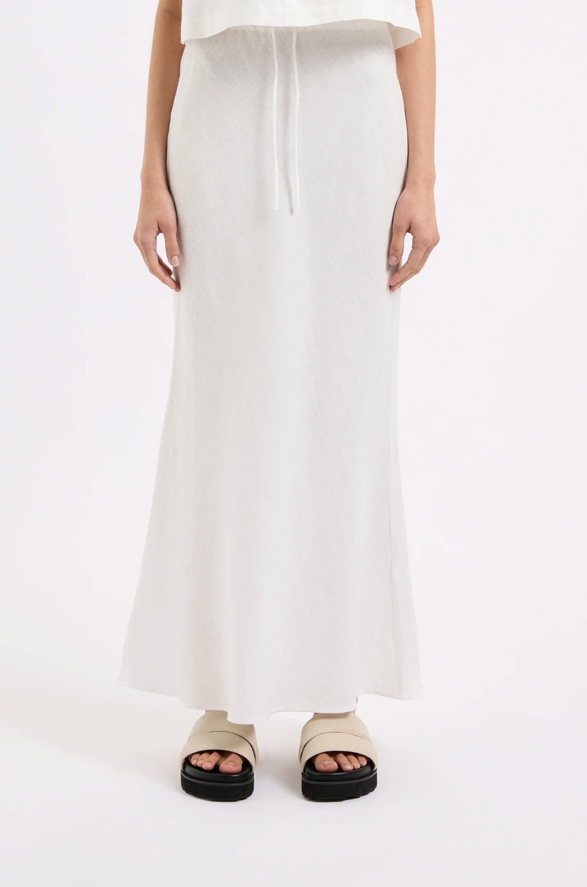 Amani Linen Skirt in White